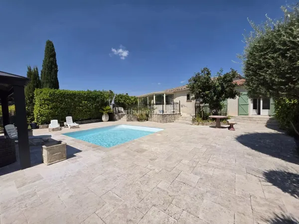 Maison 6 pièces 185 m²