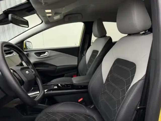 Ford Puma gen-e 168ch standard range 43 kwh premium — photo 11