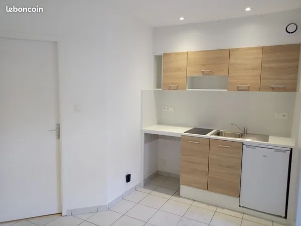 T1 bis 23 m² Sacré coeur