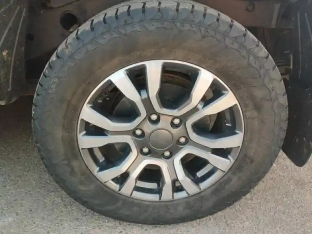 Ford Ranger 2.0 tdci 213ch double cabine wildtrak bva10 — photo 9