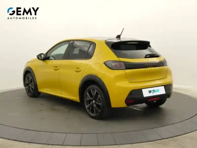 Peugeot 208 puretech 100 s&amp;s bvm6 — photo 7