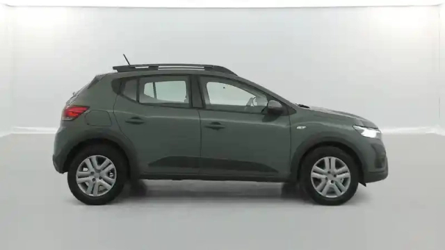 Dacia Sandero tce 90 — photo 23