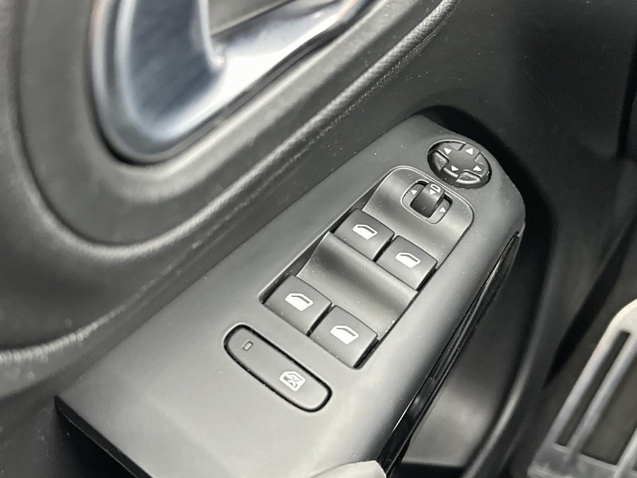 Citroën C5 Aircross hybride rechargeable 225 s&s e-eat8 shine — photo 15