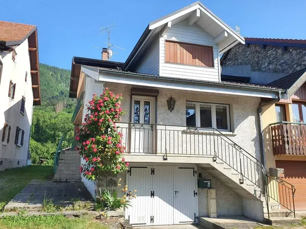 Maison 2 pièces 63 m²