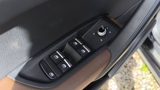Audi Q5 2.0 TDI 163 Quattro S-Tronic 7 - Business Executive – 2019 – 131289 km – Diesel – Boîte Automatique — photo 2