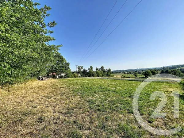 Terrain 1865 m²