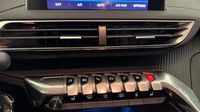 Peugeot 3008 1.2 PureTech 130ch S&S Active EAT8 — photo 26