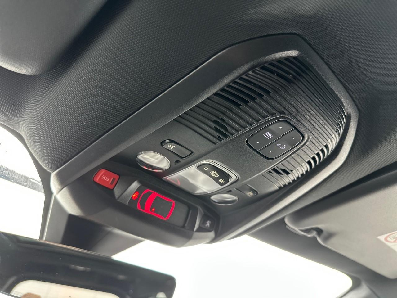Peugeot 5008 puretech 180ch s&s eat8 gt pack — photo 35