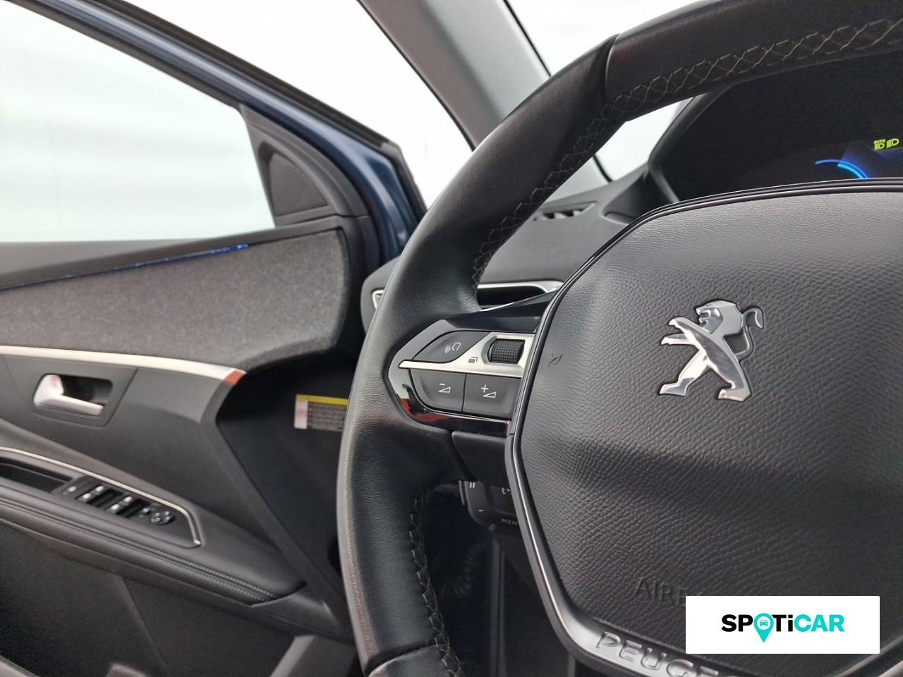 Peugeot 3008 1.2 puretech 130ch s&s allure pack eat8 — photo 18