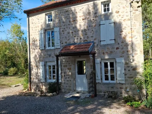 Maison rénovée à neuf en location