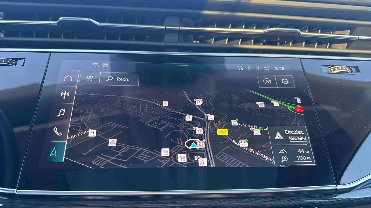 Audi Q7 55 TFSI e 380 Tiptronic 8 Quattro — photo 25