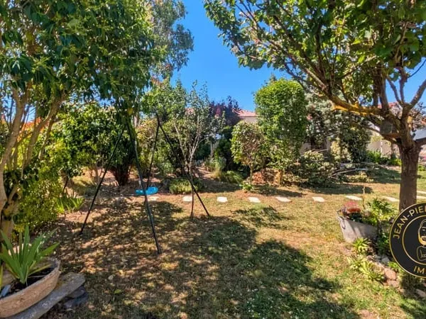 Maison de plain-pied 4 pièces 86 m²