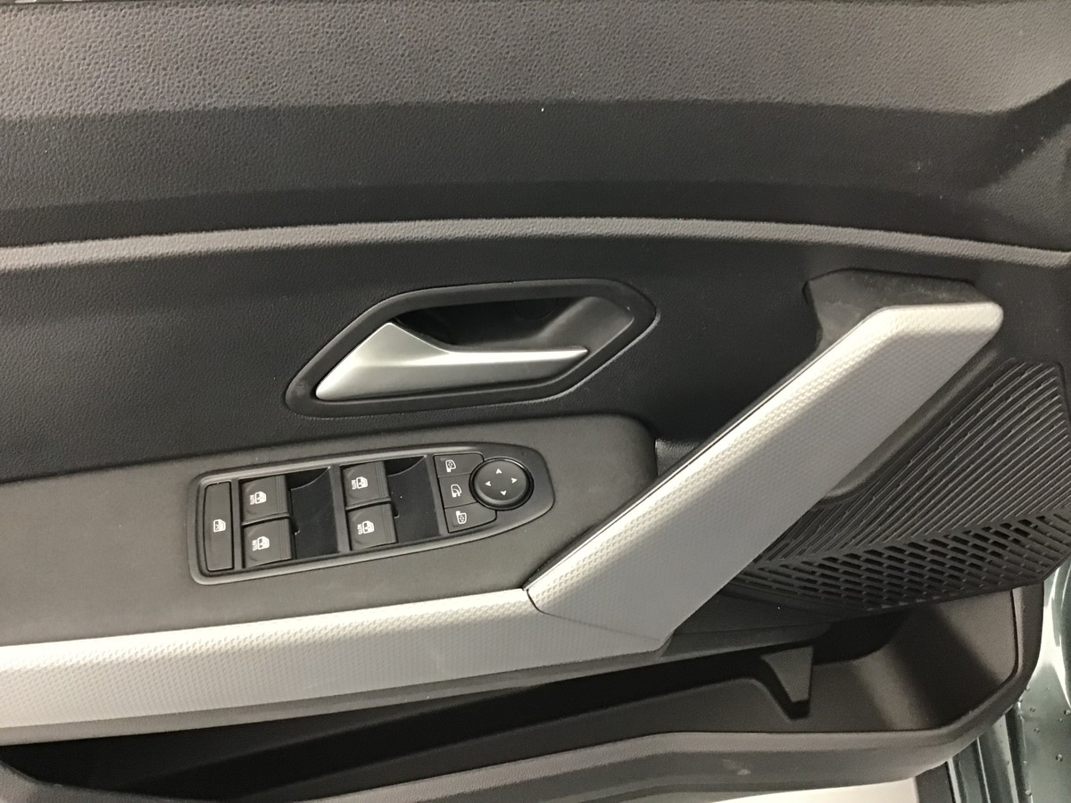 Dacia Duster — photo 9