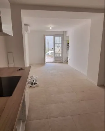 T2 Duplex Meublé Neuf 38 m² + Terrasse + Parking - Montfavet