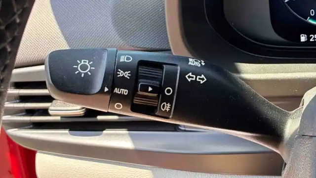 Hyundai Bayon 1.0 t-gdi 100 hybrid 48v — photo 33
