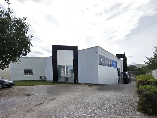 Bureaux 424 m²