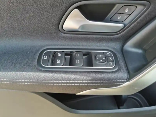 Mercedes Classe A 200 d progressive line 8g-dct — photo 13