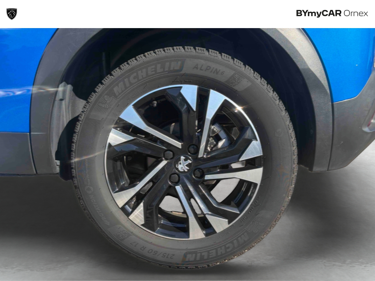 Peugeot 2008 PureTech 130 S&amp;S EAT8 — photo 15