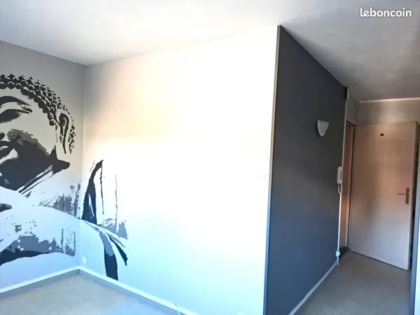 Studio 1 pièce 26 m²