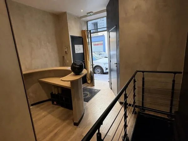 Boutique 82 m² Paris