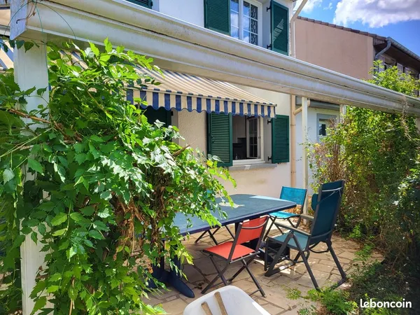 Maison 6 pièces secteur calme