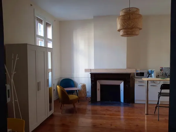 Loue studio 30m² Barrière St Genès (Talence)