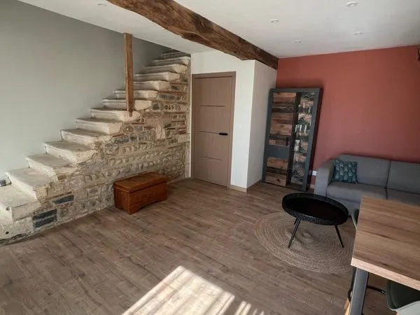 🏡 Charmant T3 meublé en duplex - Rénové à neuf - Terrasse - Parking - DPE A