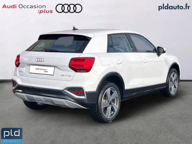 Audi Q2 35 tfsi 150 s tronic 7 — photo 41