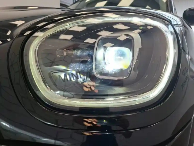 Mini Mini countryman 125 - 95 ch all4 bva6 — photo 19