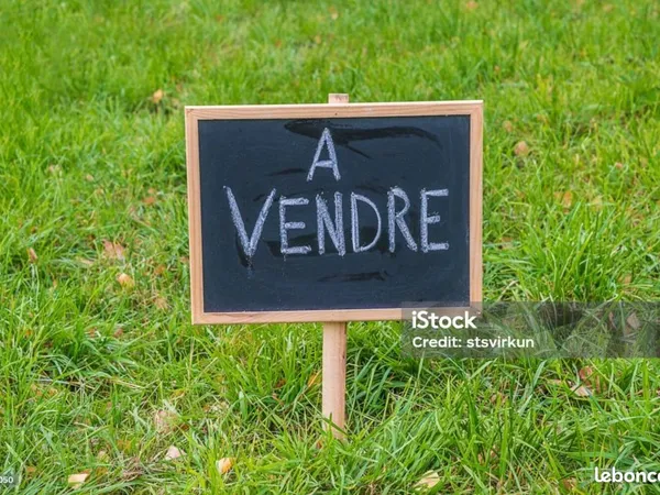 Terrain de 610m2