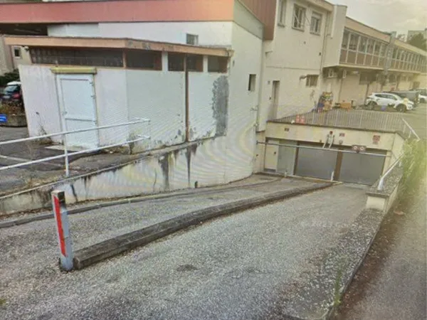 Loue Garage, rue Robert Schumann