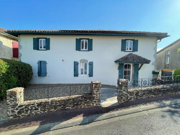 Maison de village 7 pièces