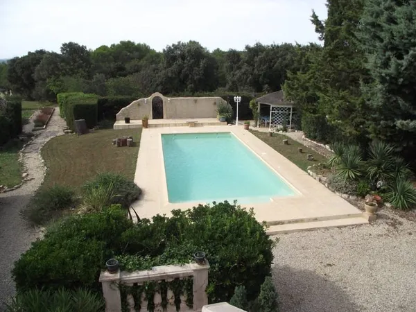 Villa 9 pièces 218 m²