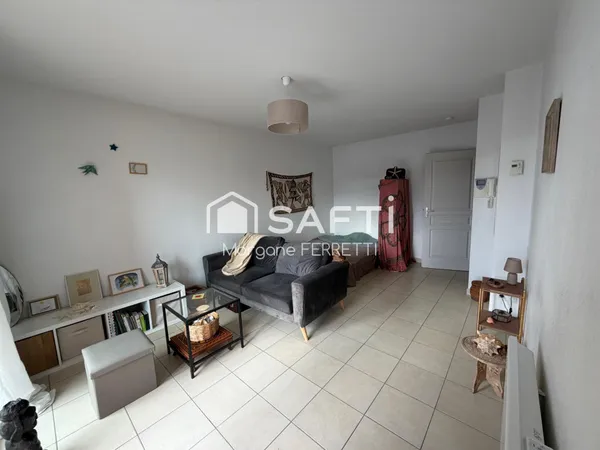 APPARTEMENT T1 30M² AVEC LOGGIA ET PLACE DE PARKING