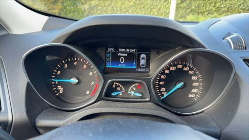 Ford Kuga 1.5 Ecoboost 150 - Titanium – 2016 – 136480 km – Essence – Boîte Manuelle — photo 25