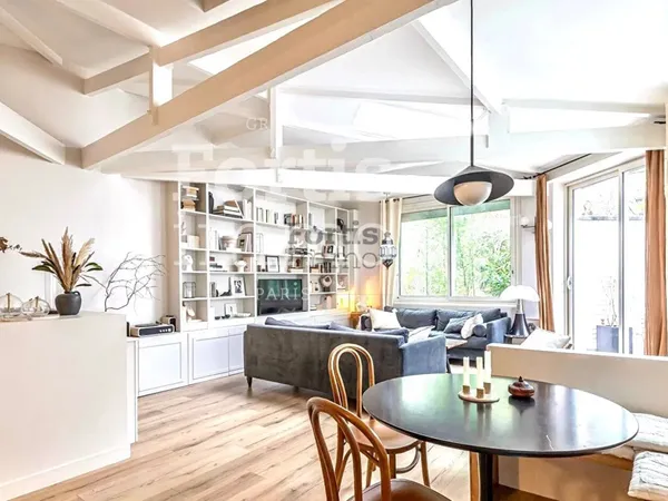  OFF-MARKET - PARIS 20 - MAISON D'ARCHITECTE COUP DE COEUR