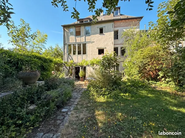 Moulin 6 pièces 249 m²