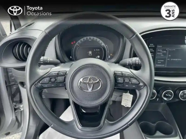 Toyota Aygo X 1.0 vvt-i 72ch dynamic — photo 13