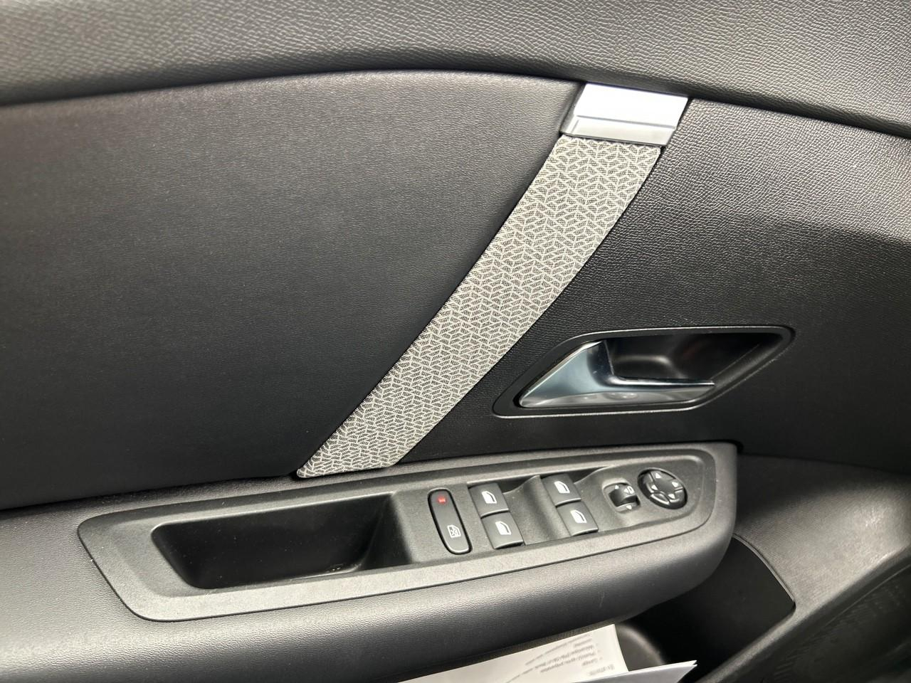 Citroën C4 puretech 130 s&s bvm6 shine — photo 32
