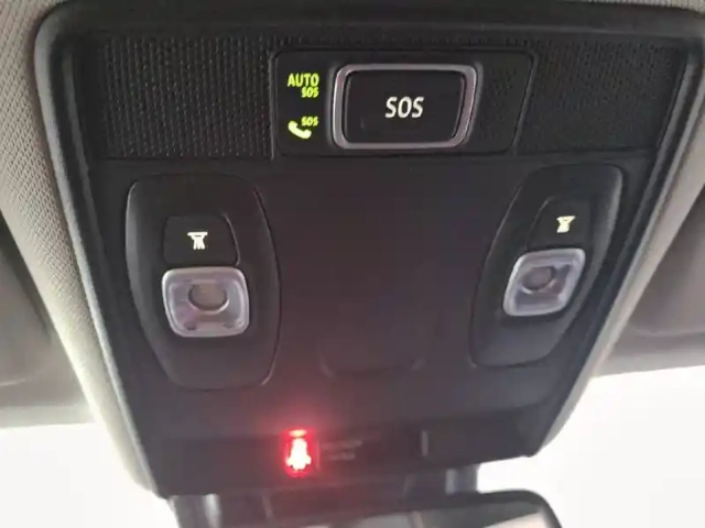 Renault Captur tce 130 edc fap — photo 28