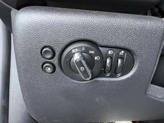 Mini Mini cooper 136ch  edition camden bva7 — photo 16