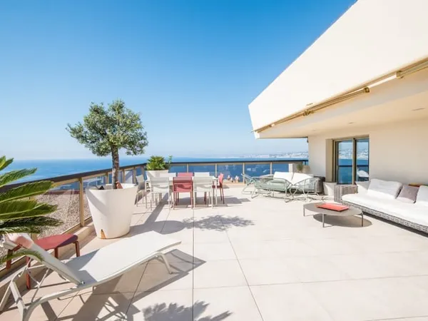 NICE MONT BORON - APPARTEMENT 4 PIECES DE 123M² A VENDRE - DERNIER ETAGE - TERRASSE DE 120M² - VUE M