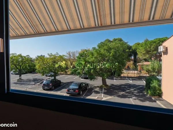 Studio 1 pièce 21 m²