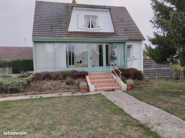 Maison individuelle dans lotissement très calme près centre ville