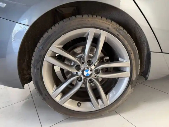 Bmw Serie 1 116d 116 ch bva8 — photo 17