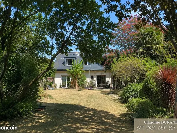 Maison 7 pièces 136 m²