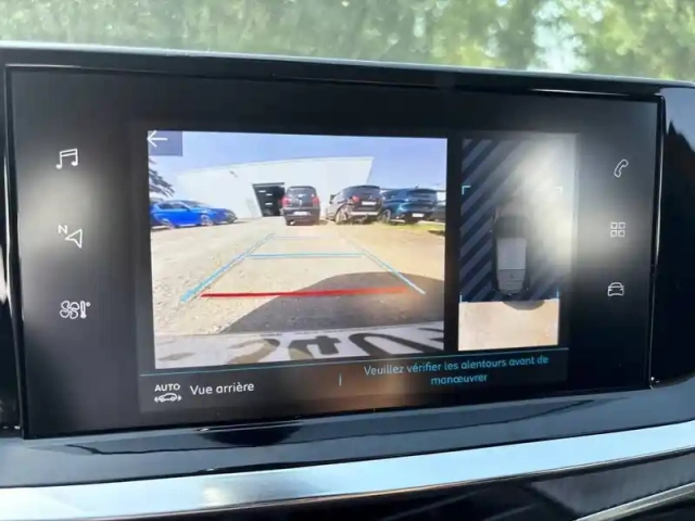 Peugeot 208 electrique 50 kwh 136ch — photo 18