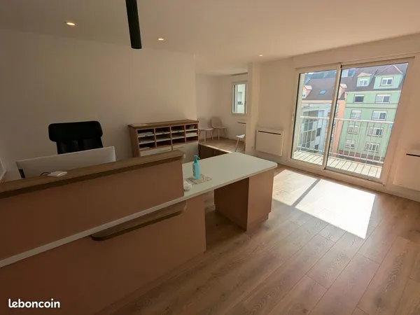 Bureau médical de 13 m² à louer - Strasbourg, quartier Gare / Musée d'Art Moderne