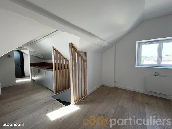 Studio 1 pièce 30 m²
