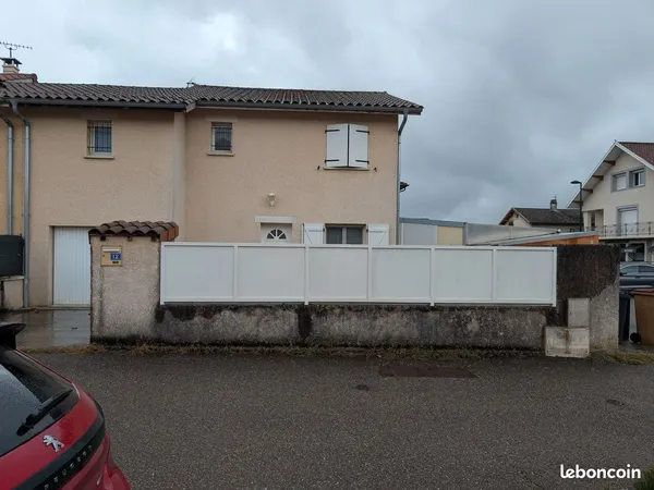 Maison de village à louer